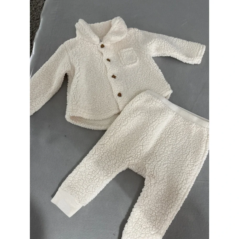 Modern Moments Gerber Kids Cream Sherpa Fleece 2pc Button Top & Pants Set 6-9M